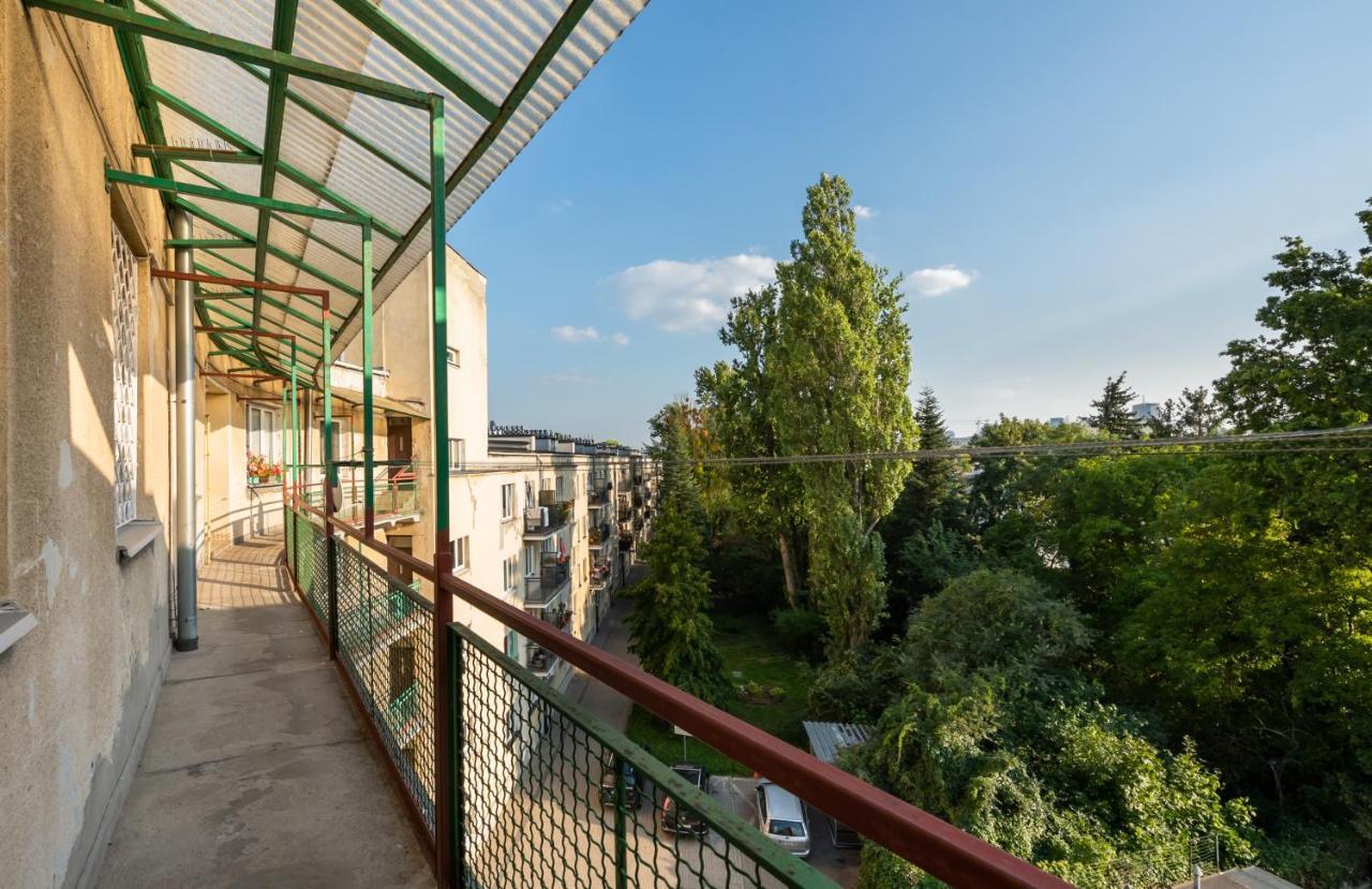 Plac Wilsona 2-Bedroom Apartment Варшава Екстериор снимка
